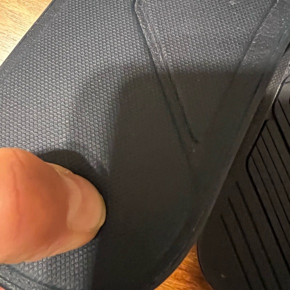 Brand new Lacoste sandals size 9 with memory foam - Picture 6 of 6